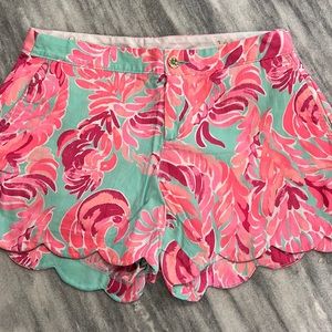 Lilly Pulitzer buttercup short